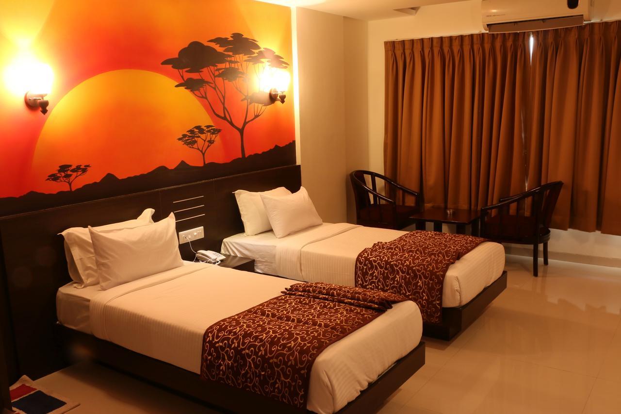 Hotel Reevanta Daman Exterior foto